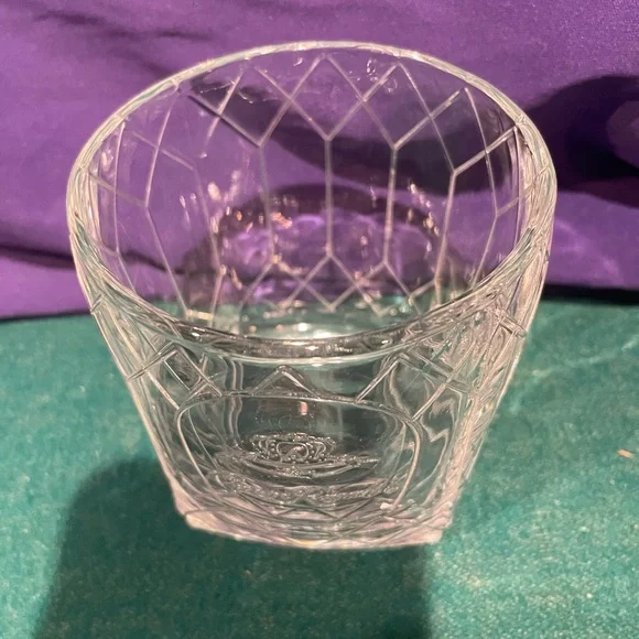 Crown Royal small Drink Glass. - Picture 4 of 4